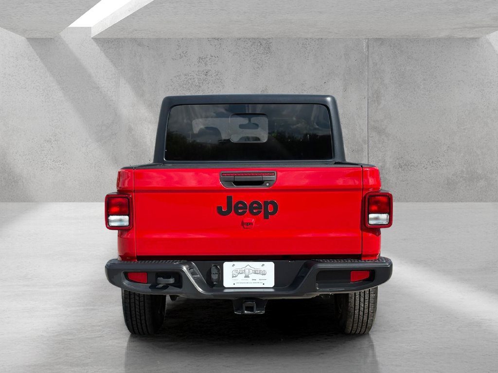 Used 2022 Jeep Gladiator Sport AWD/4WD image 6
