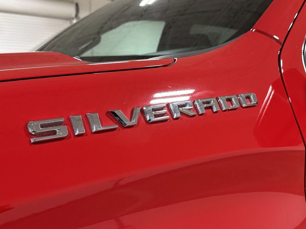 Used 2022 Chevrolet Silverado 1500 Custom image 25