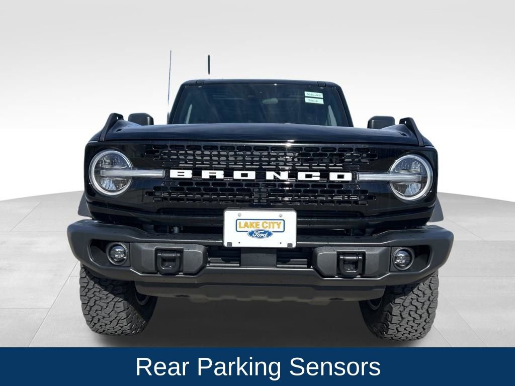 New 2025 Ford Bronco Badlands image 9