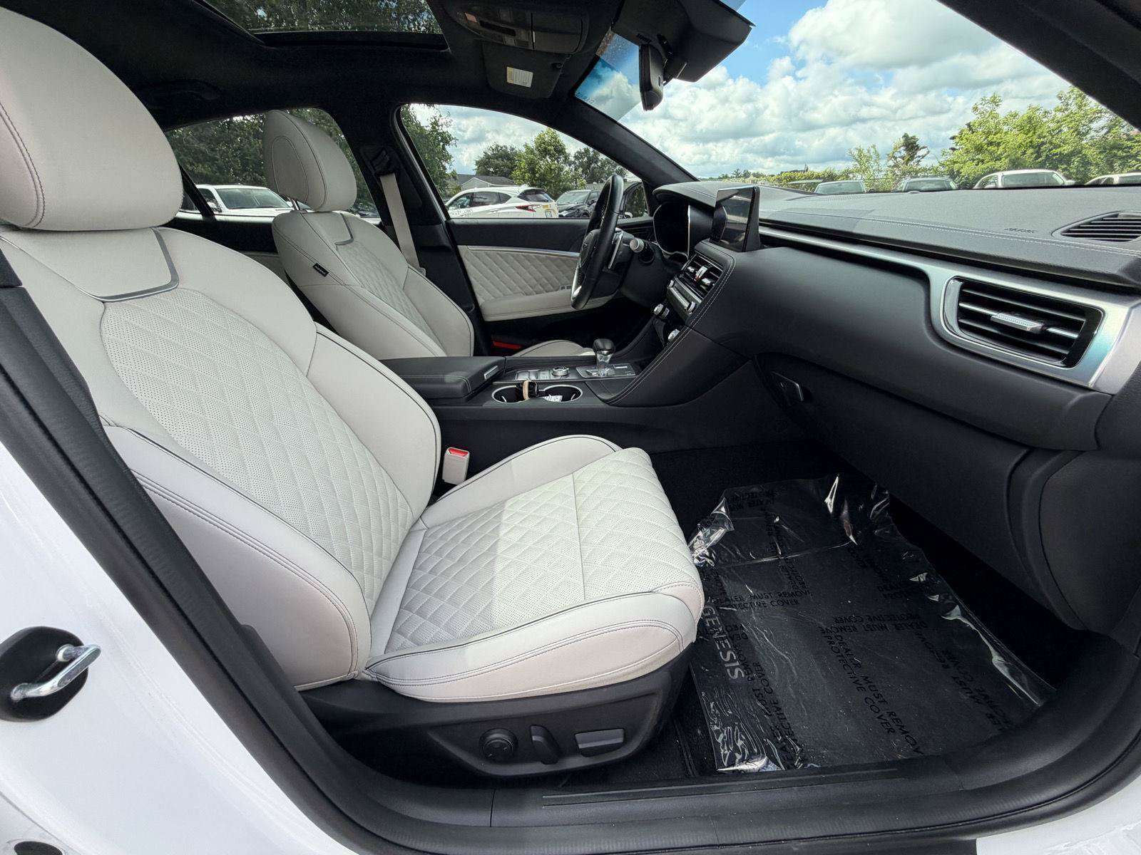 Used 2025 Genesis G70 3.3T Advanced w/ Sport Prestige Package AWD/4WD image 31