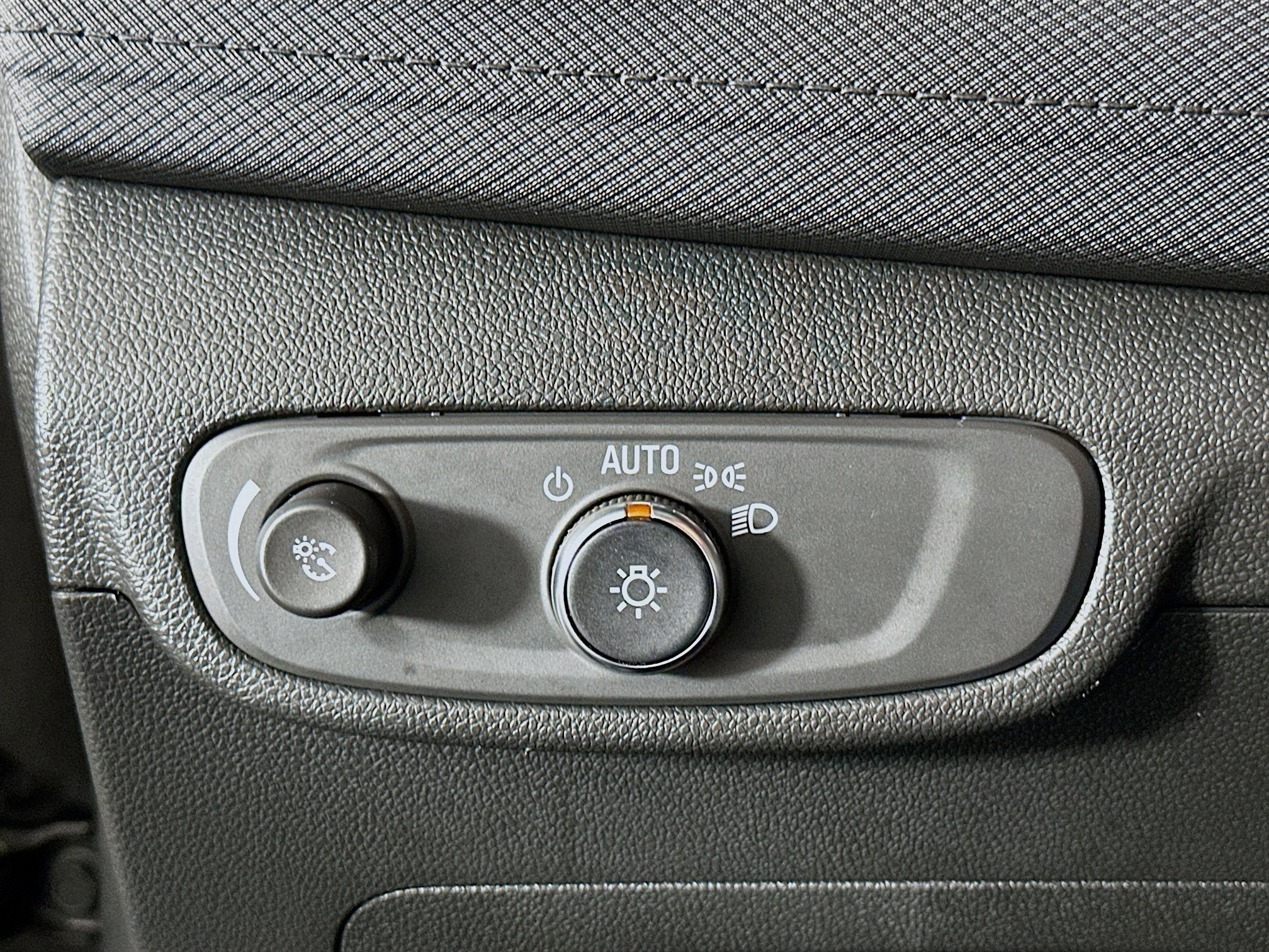 Used 2024 Chevrolet TrailBlazer LT w/ Convenience Package image 17