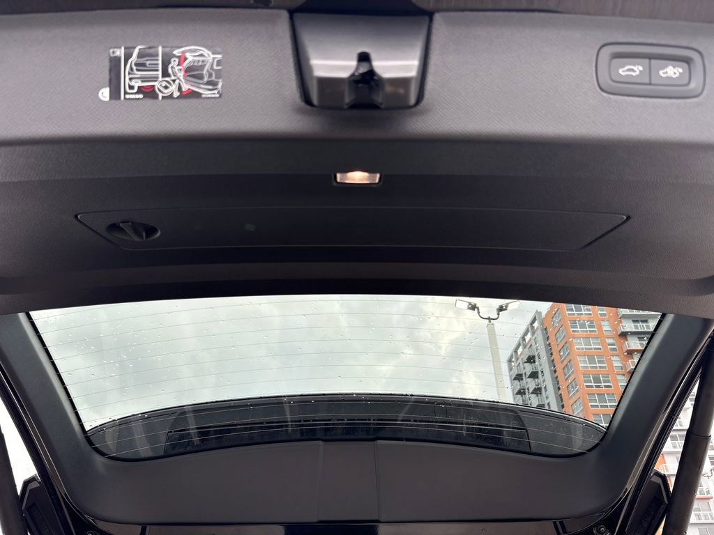 New 2026 Volvo XC90 B6 Plus image 21