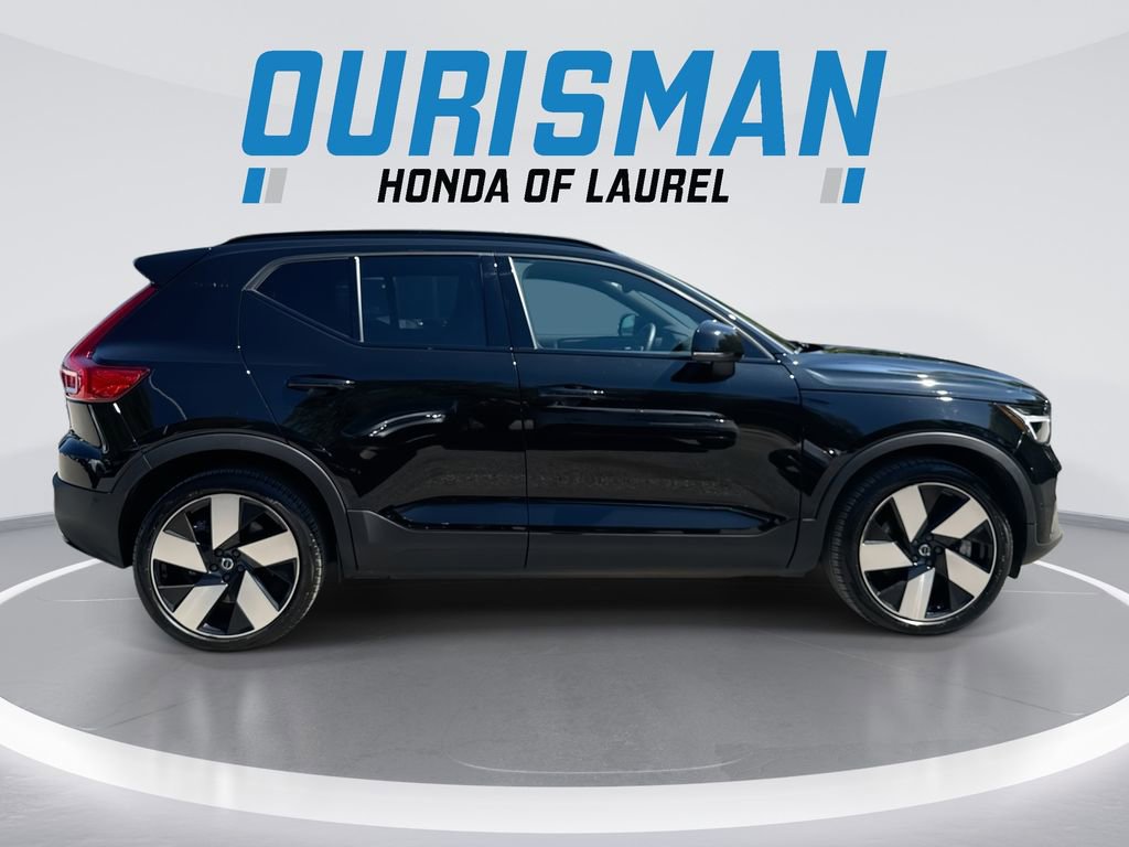 Used 2023 Volvo XC40 Recharge Plus AWD/4WD image 9