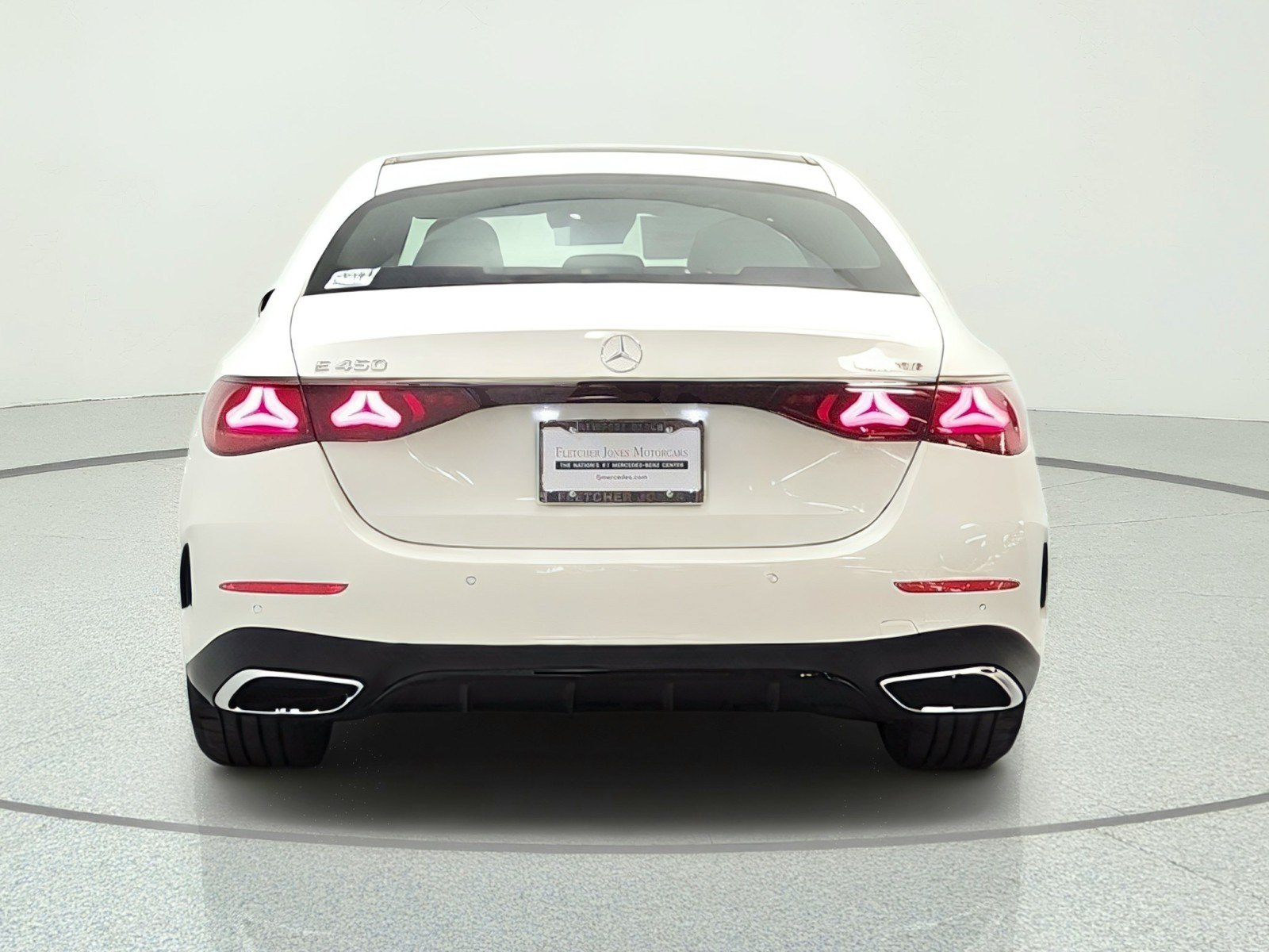 New 2027 Mercedes-Benz E 450 4MATIC Sedan image 6