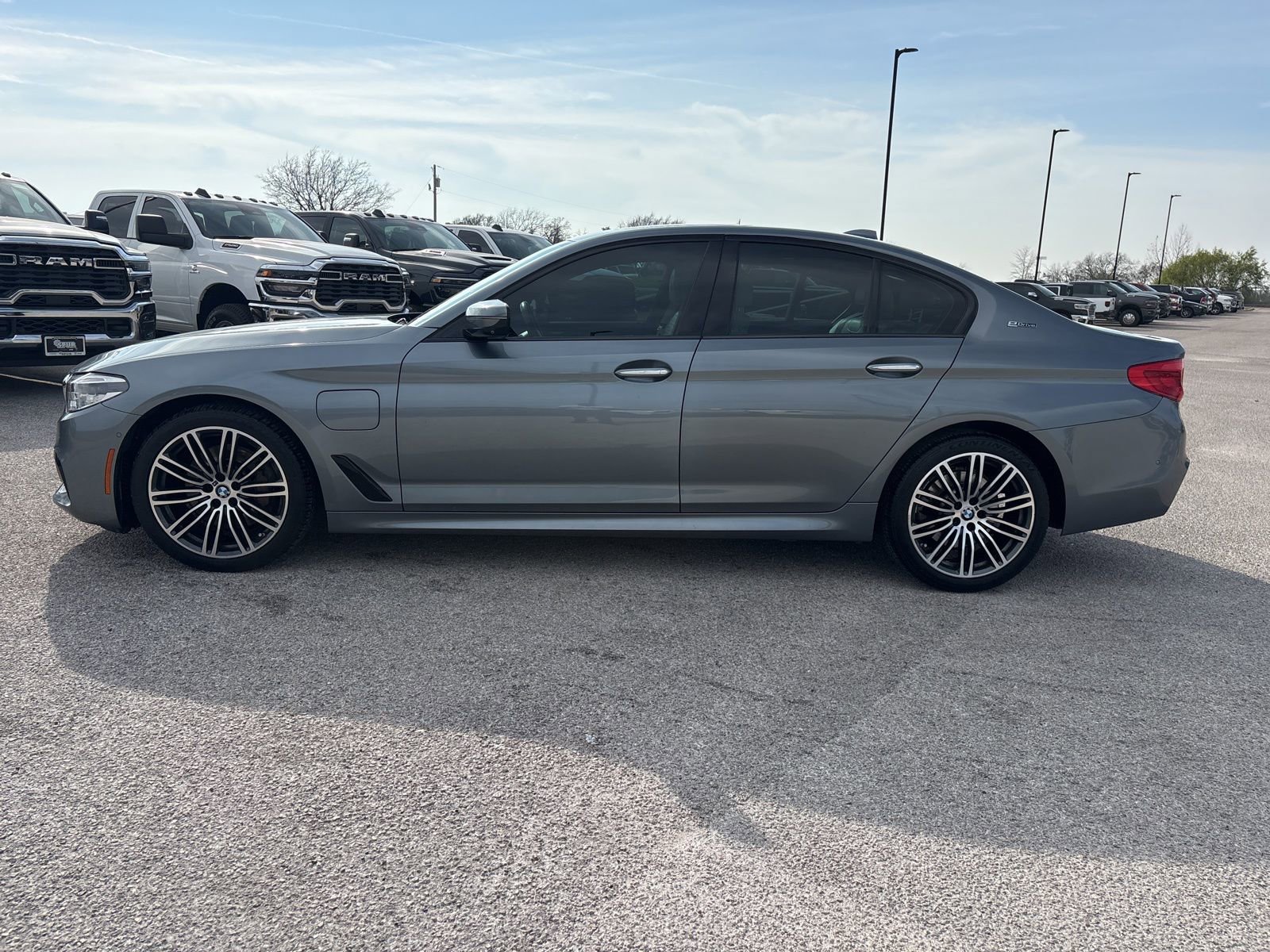 Used 2018 BMW 530e image 4