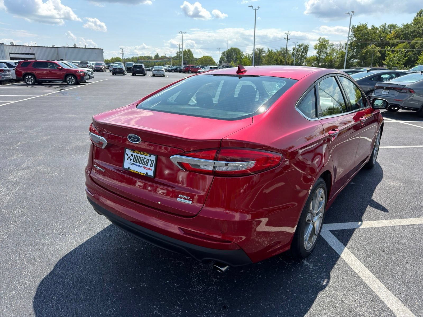 Used 2020 Ford Fusion SEL FWD image 6