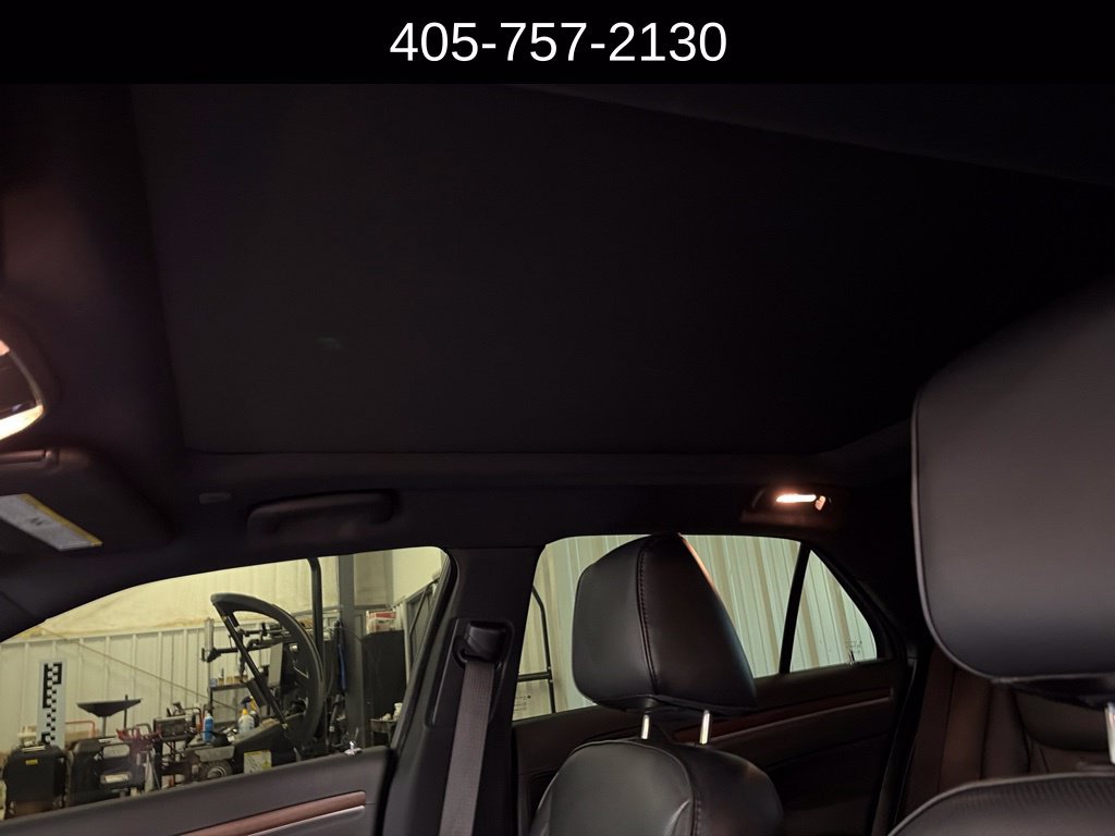 Used 2020 Chrysler 300 C w/ Sun, Sound & Nav Package RWD image 5