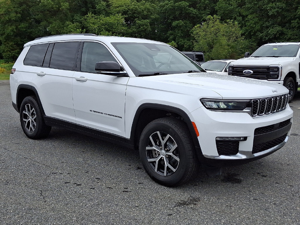 Used 2023 Jeep Grand Cherokee L Limited