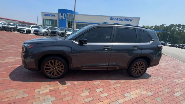 Used 2025 Subaru Forester Sport AWD/4WD image 7