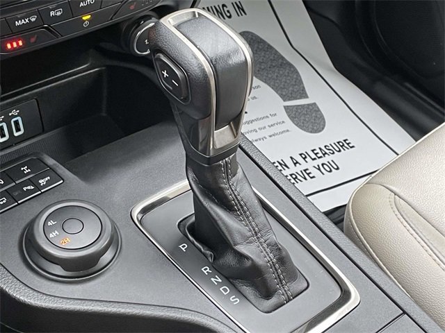 Certified 2019 Ford Ranger Lariat w/ Equipment Group 501A Mid image 31