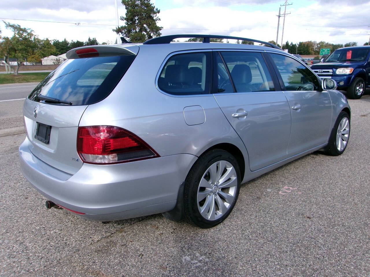 Used 2013 Volkswagen Jetta TDI image 3