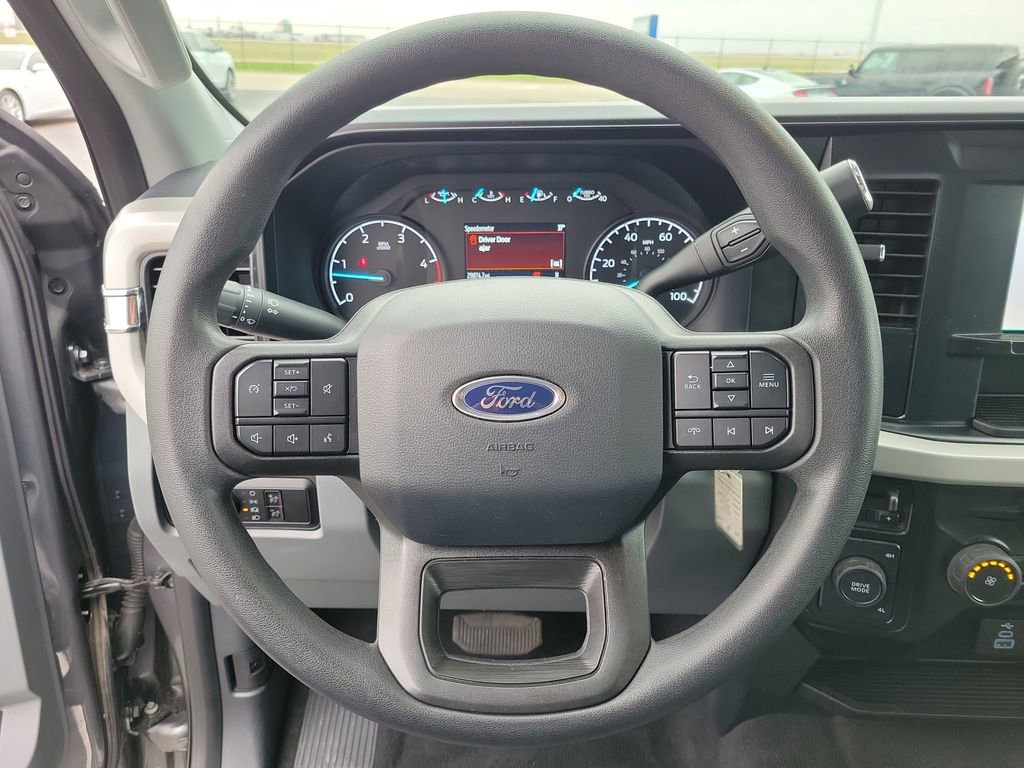 Certified 2025 Ford F250 XLT AWD/4WD image 22