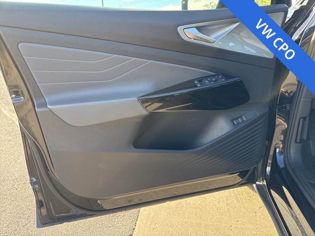 Certified 2023 Volkswagen ID.4 Pro S Plus AWD/4WD image 10
