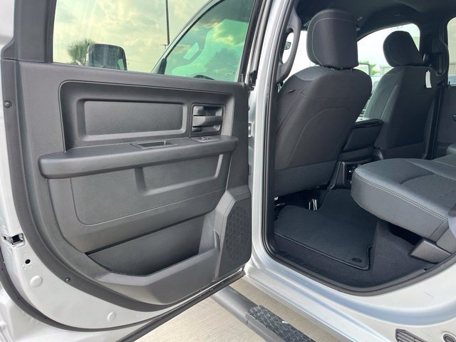New 2027 RAM 3500 Tradesman AWD/4WD image 17