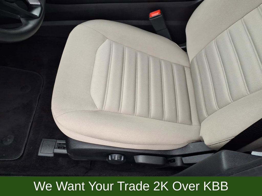 Used 2018 Ford Fusion S image 12