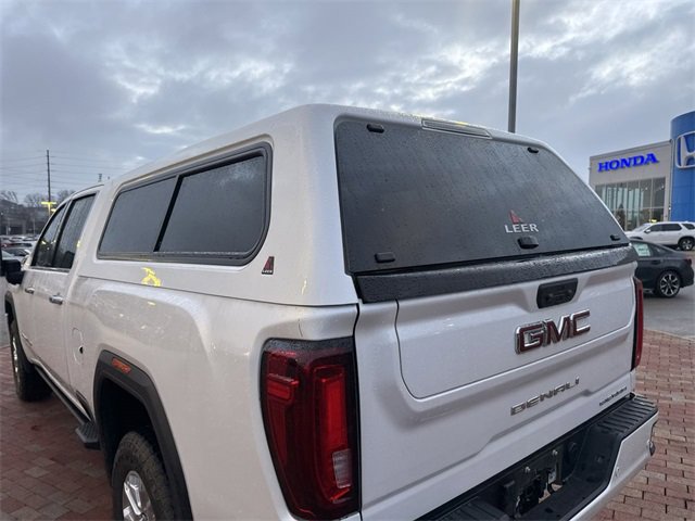 Used 2022 GMC Sierra 2500 Denali w/ Denali Ultimate Package image 8