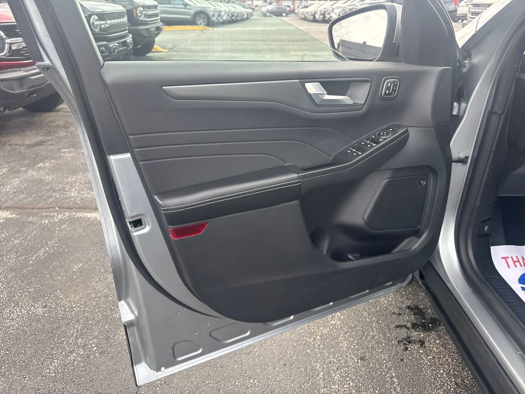 Used 2023 Ford Escape Active w/ Tech Pack #2 image 27