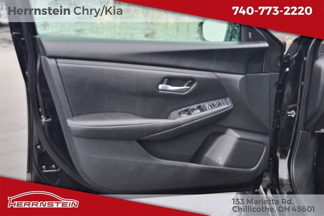 Used 2023 Nissan Sentra SV image 16