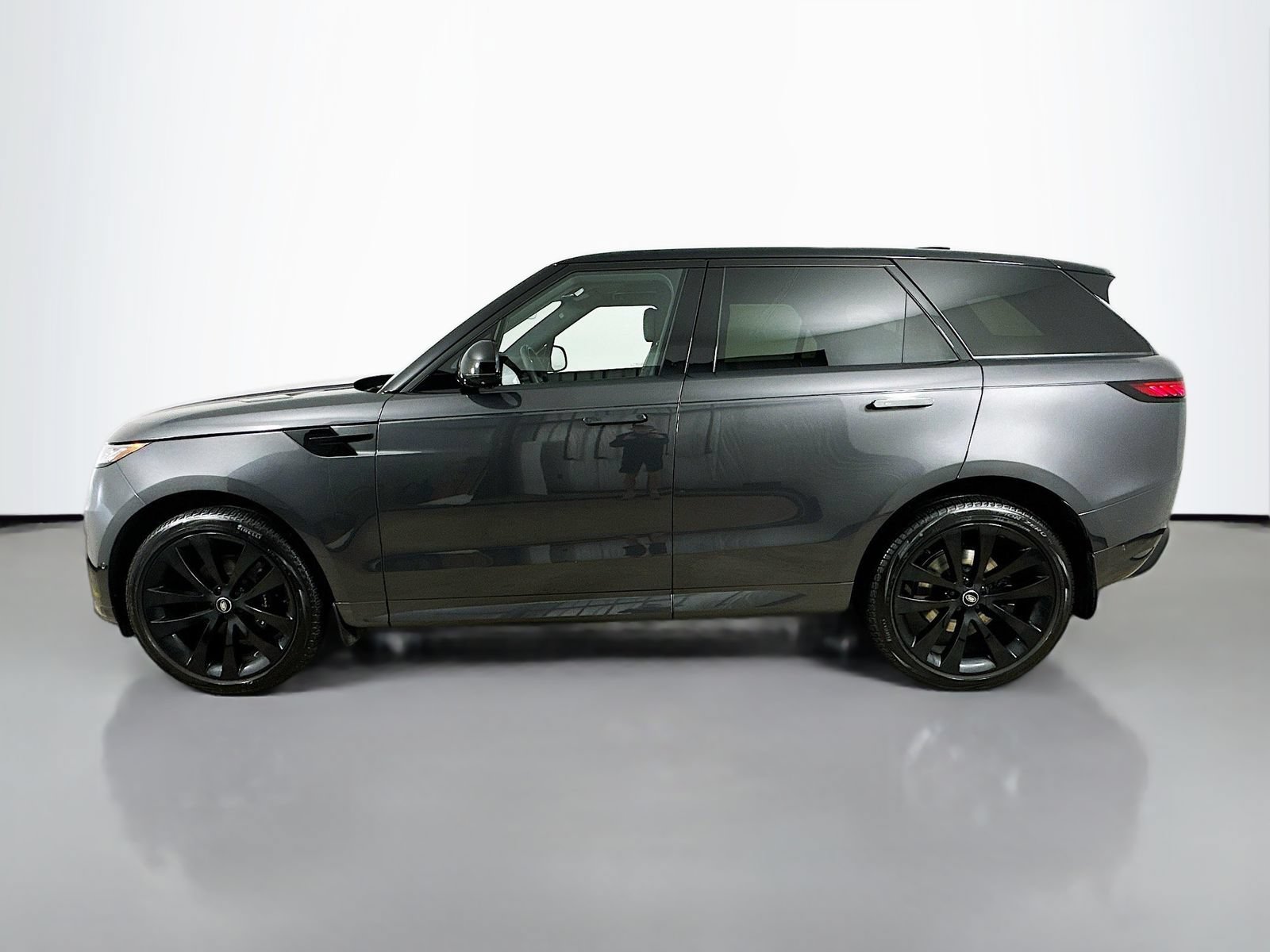 Used 2023 Land Rover Range Rover Sport SE Dynamic AWD/4WD image 8