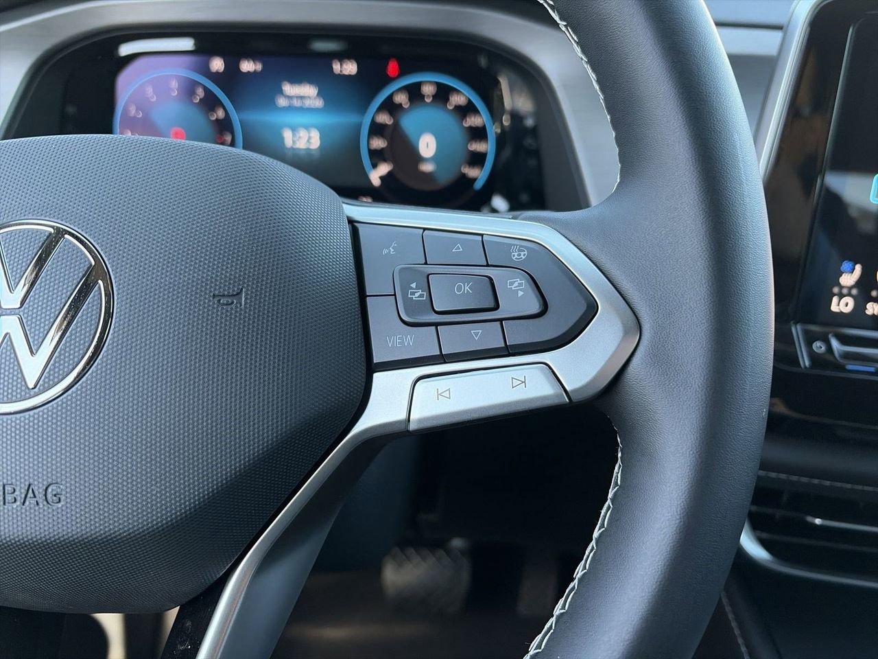 New 2026 Volkswagen Atlas Cross Sport SE AWD/4WD image 20