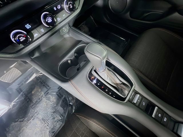 Used 2023 Honda HR-V Sport image 25