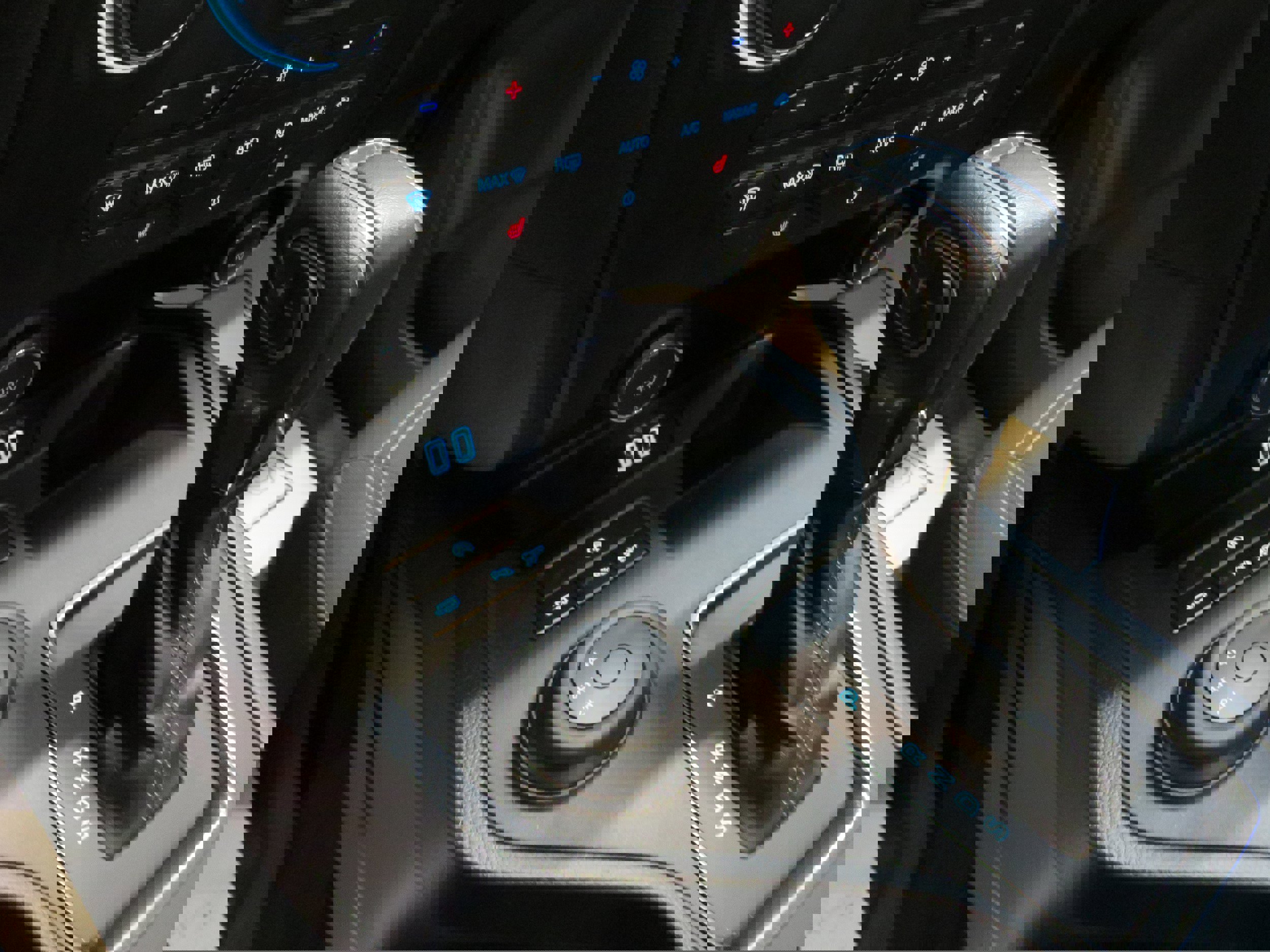 Used 2019 Ford Ranger XLT w/ Equipment Group 302A Luxury image 11