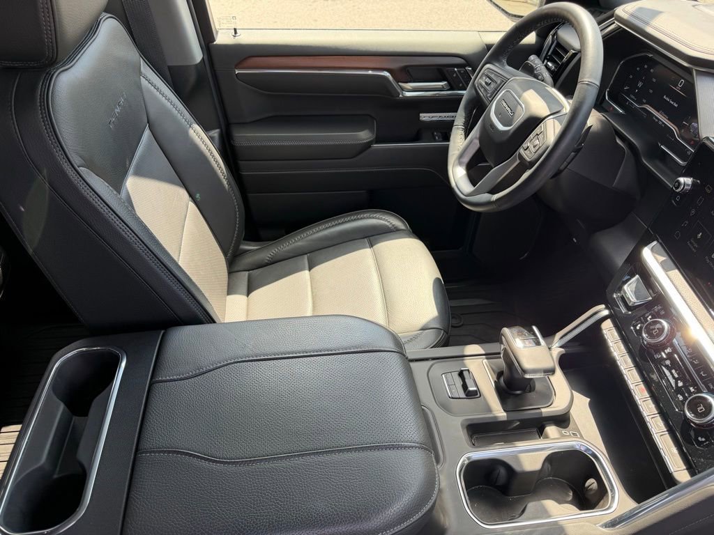 Used 2024 GMC Sierra 1500 Denali w/ Technology Package image 16