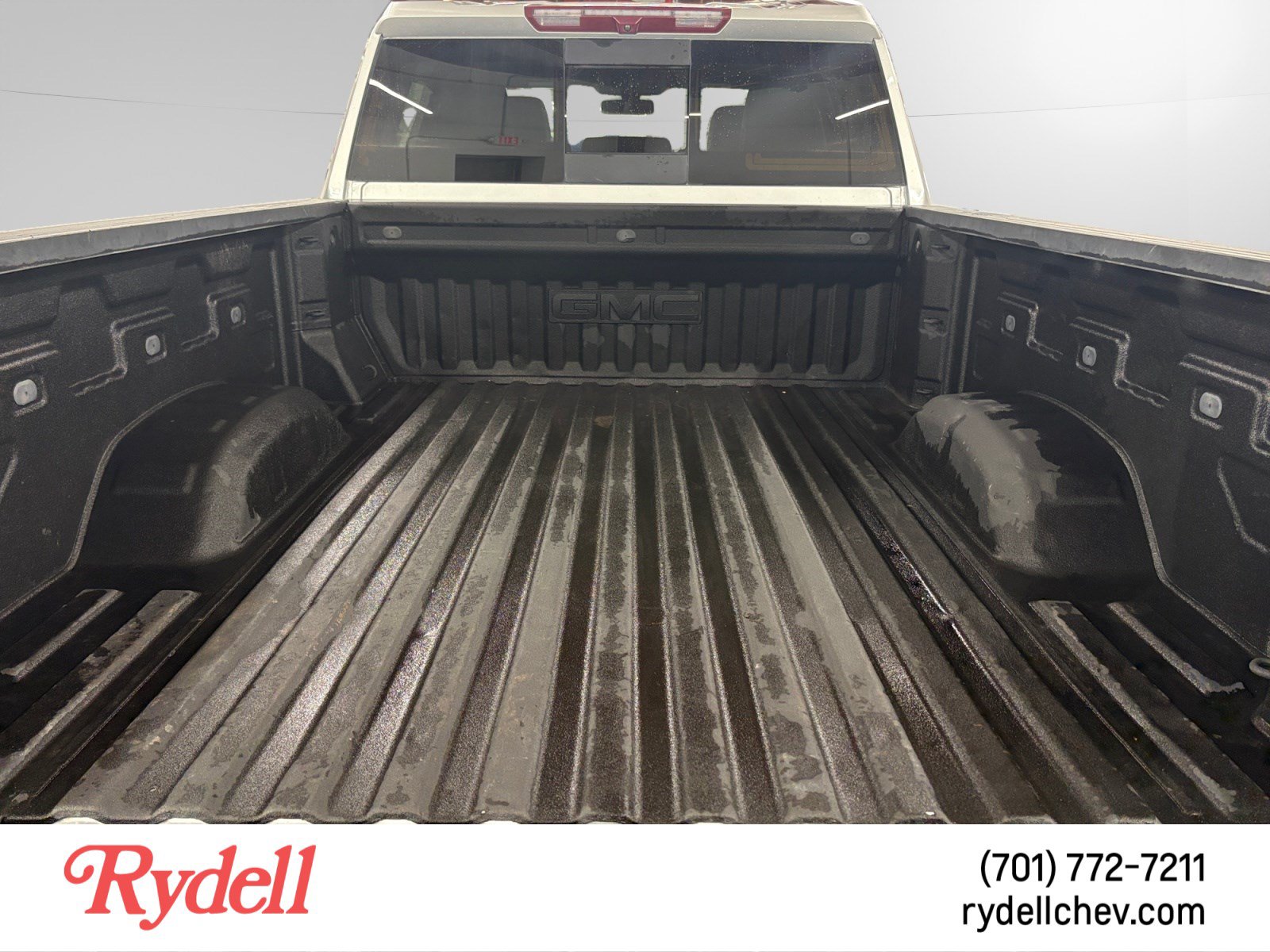 Used 2023 GMC Sierra 2500 SLT w/ SLT Convenience Package AWD/4WD image 18