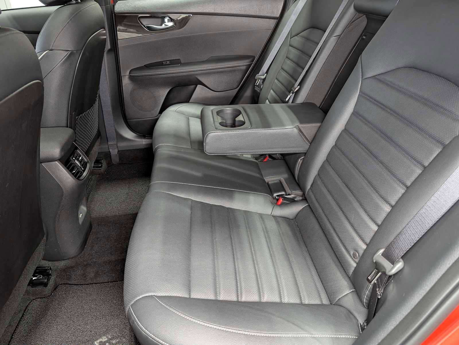 Certified 2024 Kia Forte GT-Line w/ GT-Line Premium Package image 23