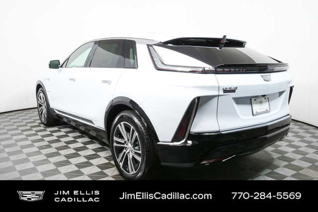 New 2026 Cadillac Lyriq Luxury RWD image 30