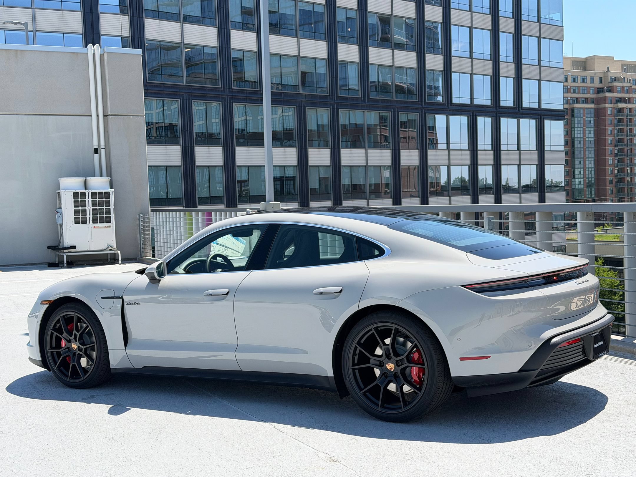 New 2026 Porsche Taycan 4S AWD/4WD image 3