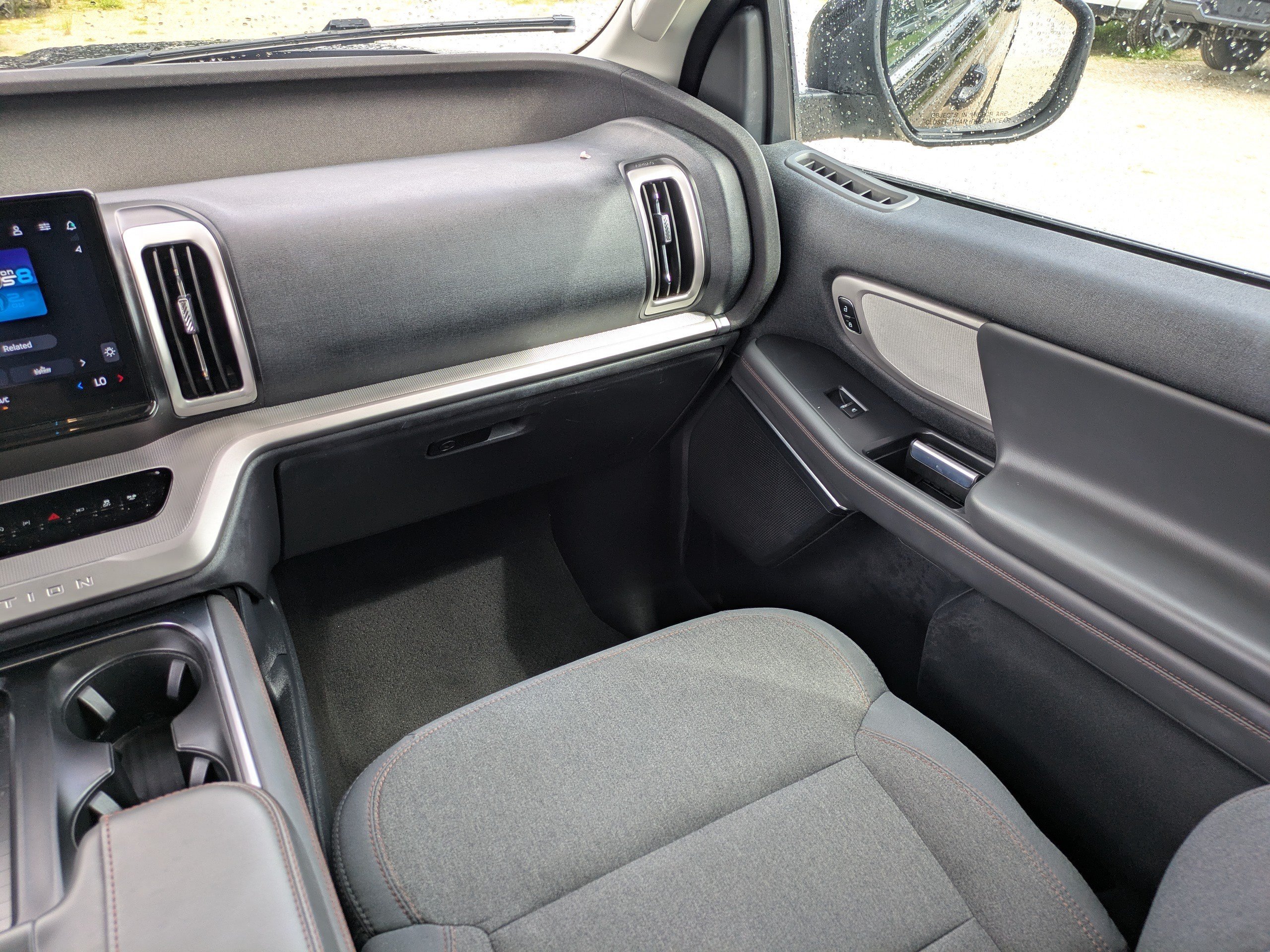 Used 2025 Ford Expedition Max Active RWD image 15