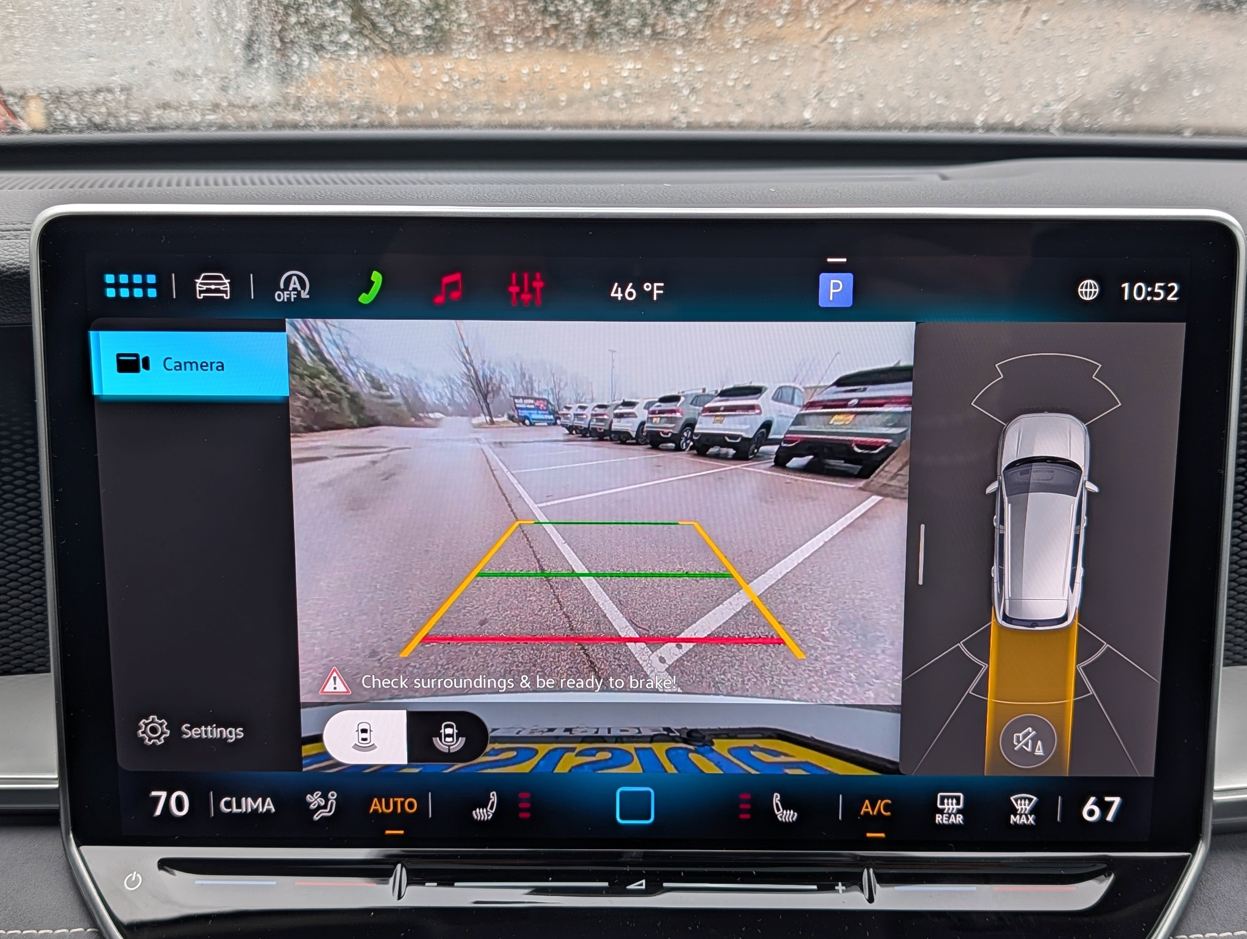 New 2026 Volkswagen Tiguan SE image 9