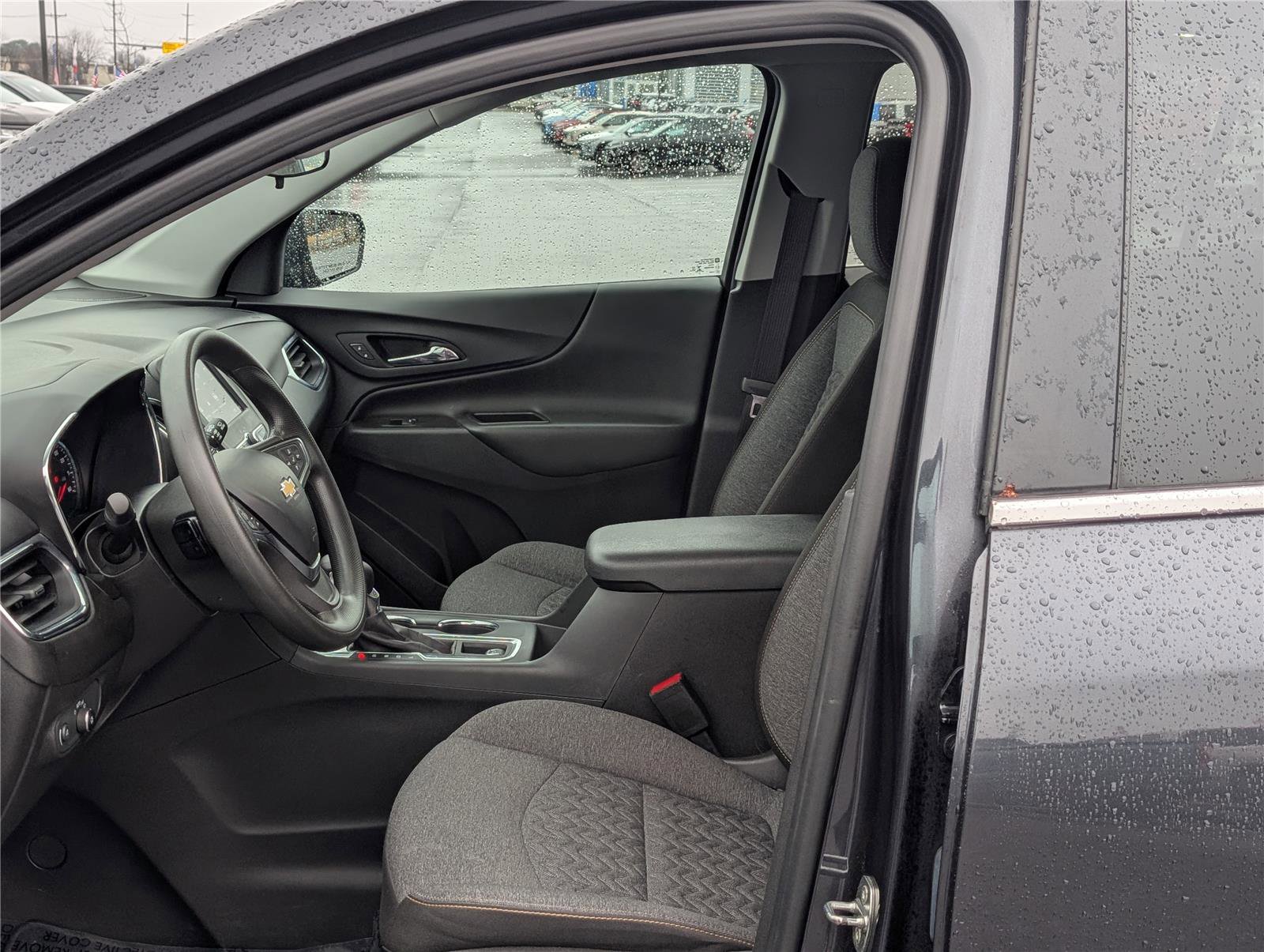 Used 2023 Chevrolet Equinox LT image 15