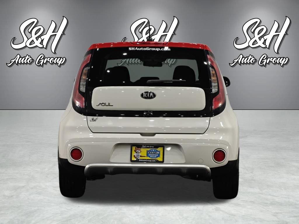 Used 2017 Kia Soul + w/ Designer's Package FWD image 19