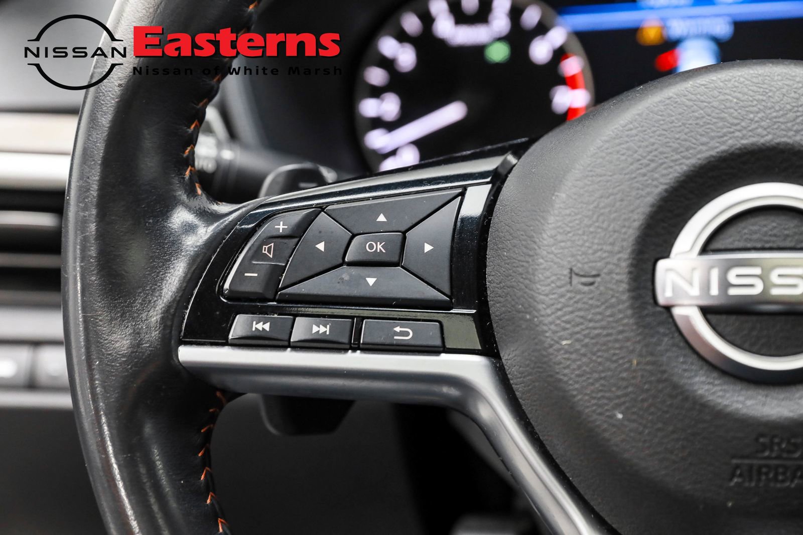 Used 2023 Nissan Altima 2.5 SR w/ SR Premium Package image 23