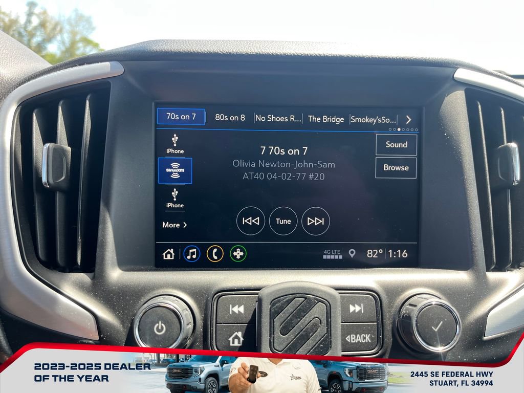 Used 2021 GMC Terrain SLT w/ Elevation Edition image 22