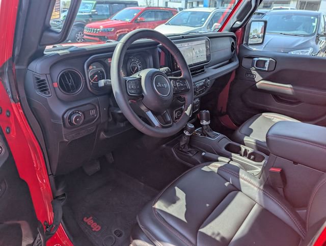Used 2024 Jeep Wrangler Unlimited Rubicon image 11