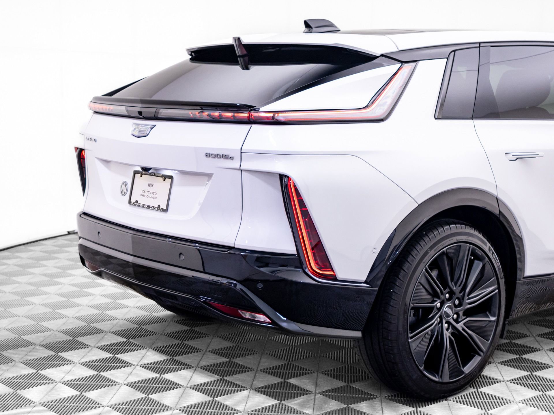 Certified 2025 Cadillac Lyriq Sport w/ Nappa Leather Package image 39