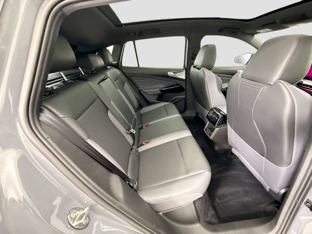 Used 2024 Volkswagen ID.4 S RWD image 20