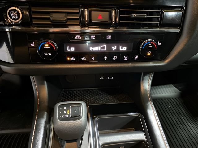 Used 2024 Nissan Pathfinder Rock Creek AWD/4WD image 19