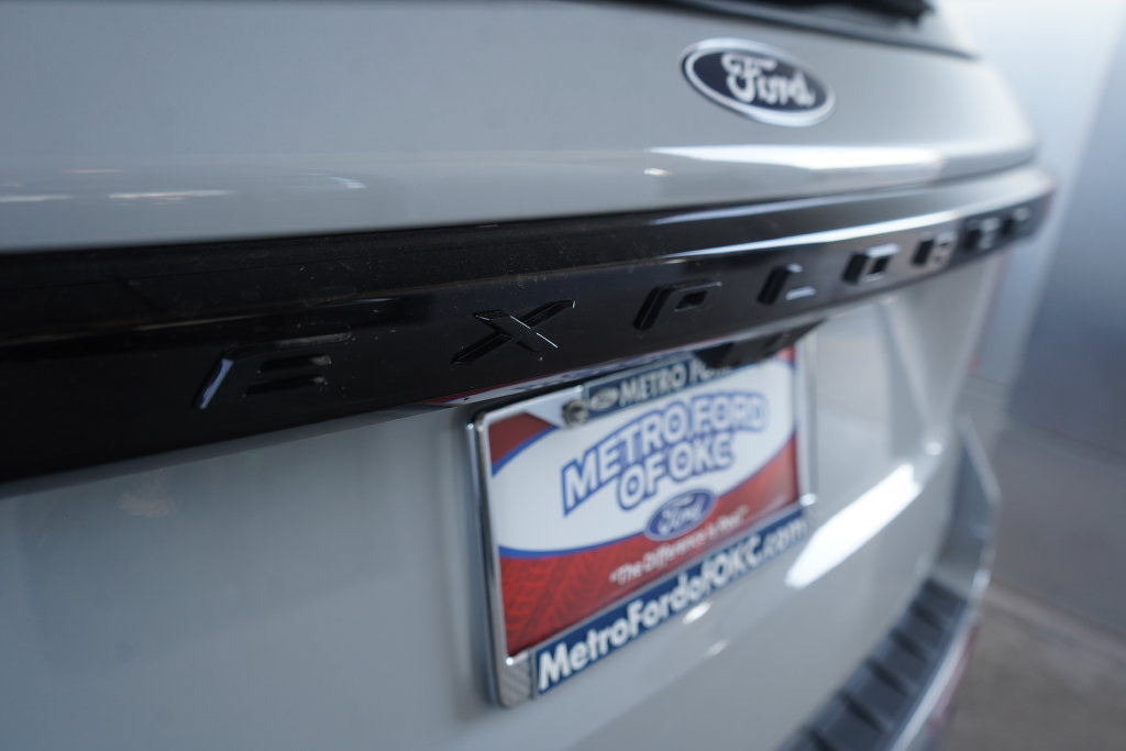 New 2027 Ford Explorer ST-Line w/ Premium Package RWD image 7