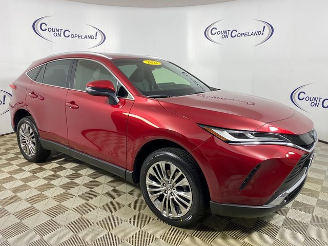 Certified 2022 Toyota Venza XLE