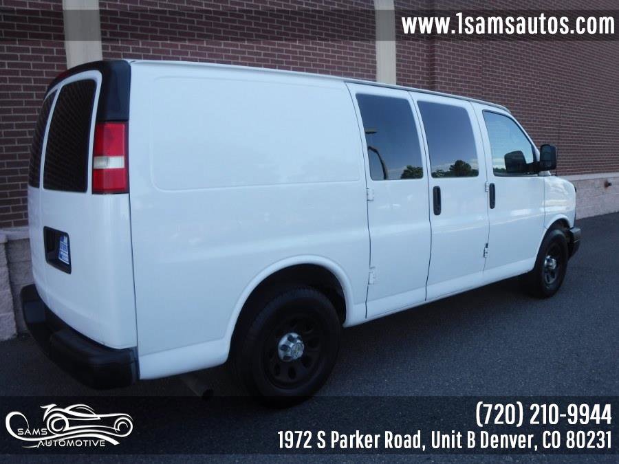 Used 2009 Chevrolet Express 1500 AWD 1500 135 image 3