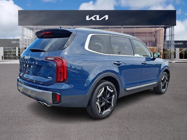 Used 2025 Kia Telluride S AWD/4WD image 6