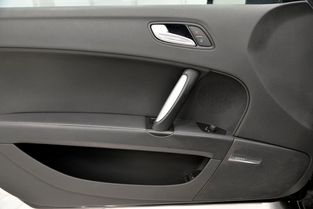 Used 2009 Audi TT 3.2 Prestige image 14