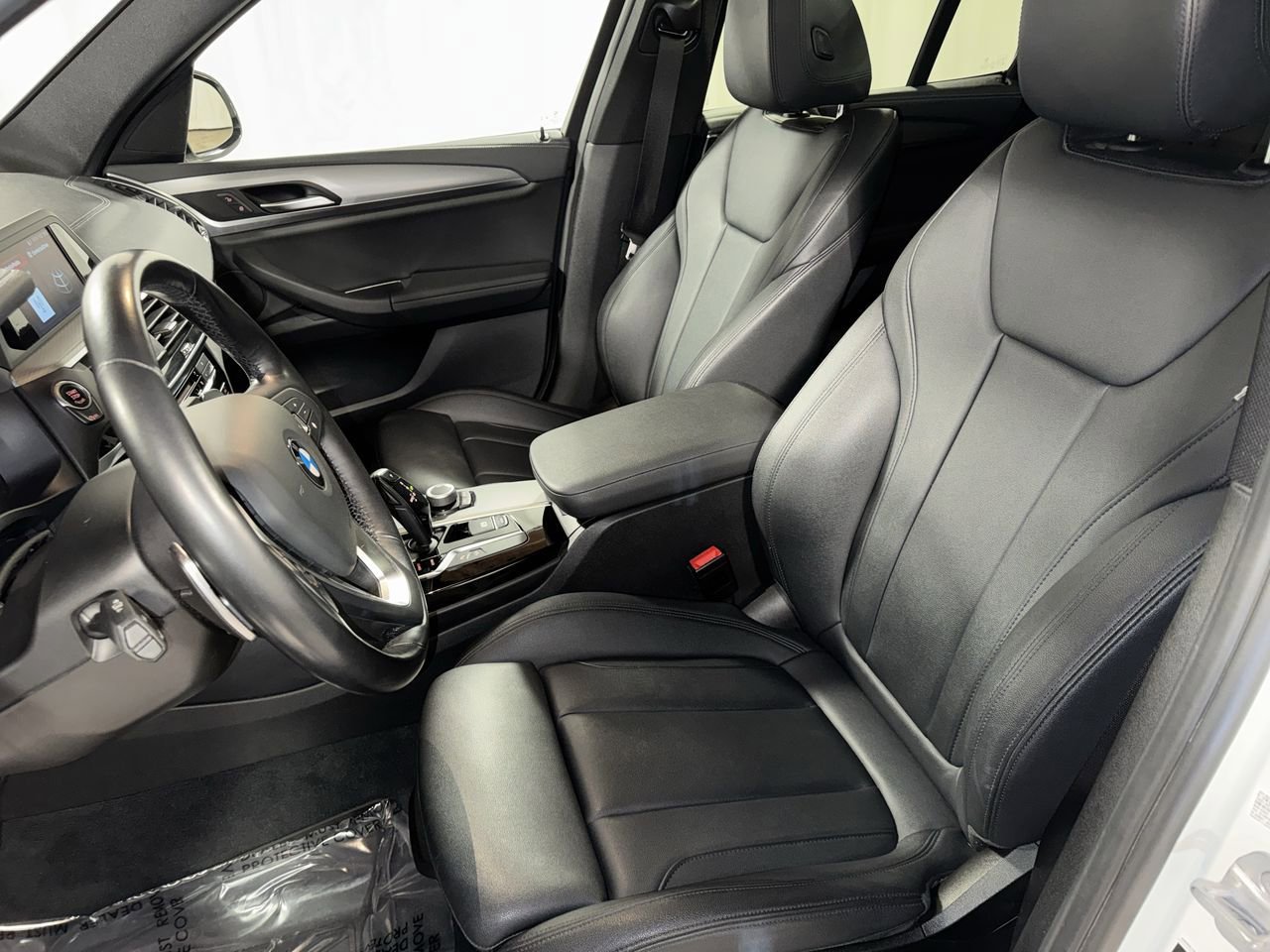 Used 2018 BMW X3 M40i image 3