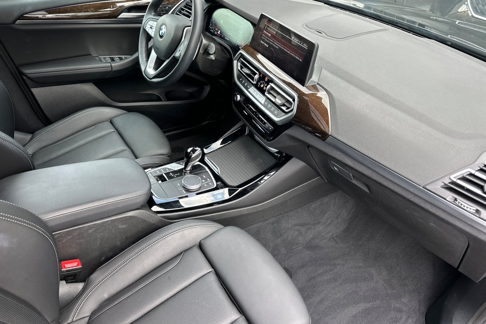 Used 2024 BMW X3 sDrive30i w/ Convenience Package RWD image 15