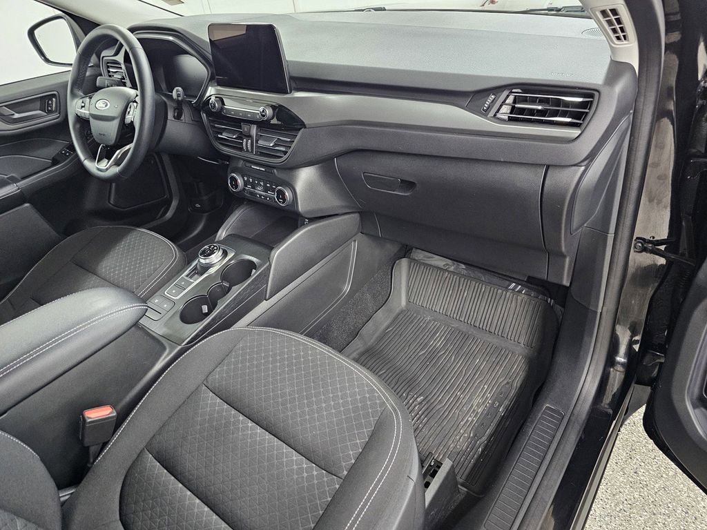 Used 2024 Ford Escape Active AWD/4WD image 11