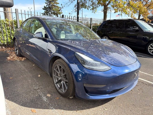 Used 2021 Tesla Model 3 Standard Range Plus RWD image 3